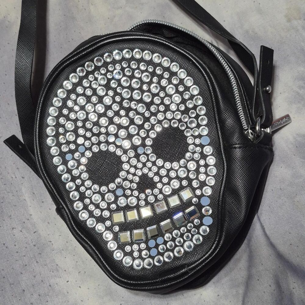 Bath-body-works Women's Black and Silver skull Bag